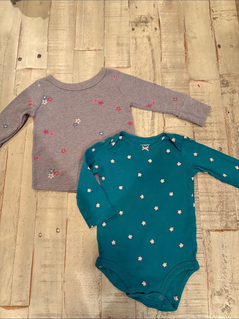 Carters great preloved
